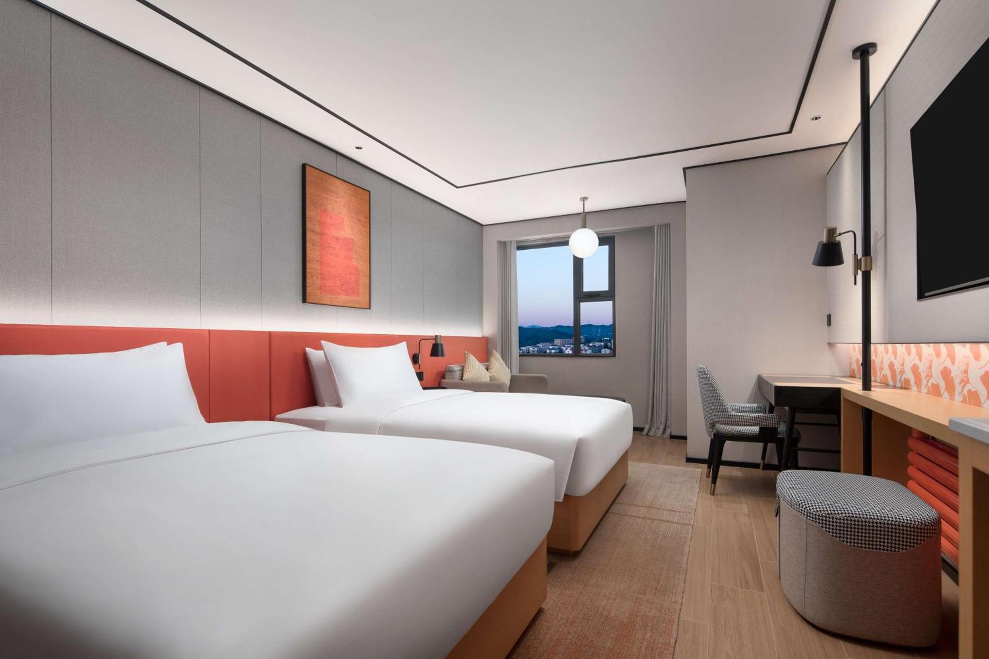 Hilton Garden Inn Chengde Mountain Resort Exterior photo